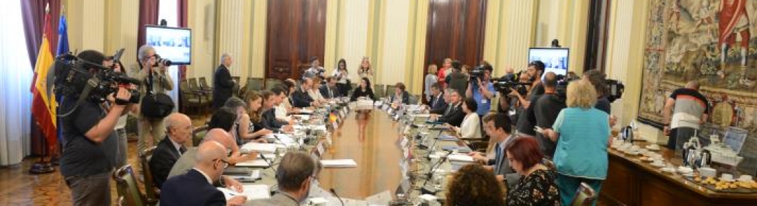 La Conferencia Sectorial de Agricultura y Desarrollo Rural acuerda la distribución de 326,5 millones de euros La Conferencia Sectorial de Agricultura y Desarrollo Rural acuerda la distribución de 326,5 millones de euros