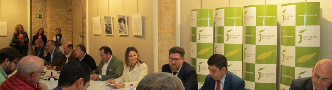 El Consejo Provincial del Aceite aborda el marco financiero de la PAC post 2020, en el que se prevé un recorte de fondos del 16% El Consejo Provincial del Aceite aborda el marco financiero de la PAC post 2020, en el que se prevé un recorte de fondos del 16%