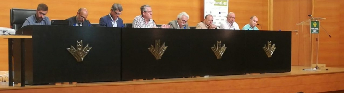Cooperativas oleícolas de toda España manifiestan unidad de acción en Jaén para lograr medidas de autorregulación del sector Cooperativas oleícolas de toda España manifiestan unidad de acción en Jaén para lograr medidas de autorregulación del sector