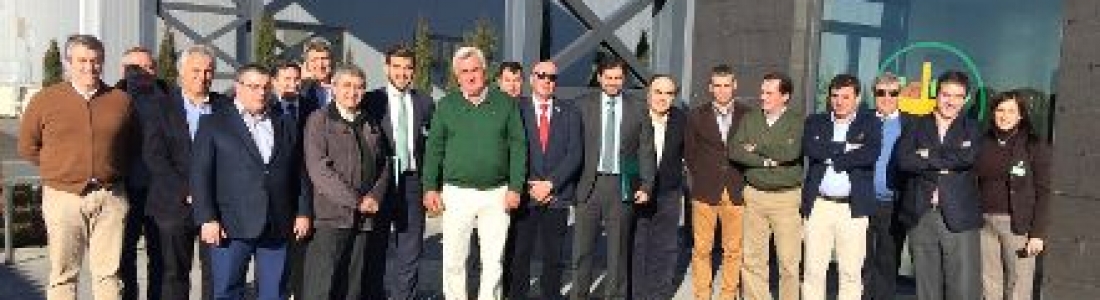 Cooperativas Agro-alimentarias conoce los modelos de distribución alimentaria de Mercadona y Covirán Cooperativas Agro-alimentarias conoce los modelos de distribución alimentaria de Mercadona y Covirán