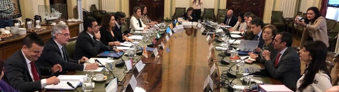 Crespo apela a la diplomacia contra los aranceles y pide a la UE revisar el precio de corte al almacenamiento privado de aceite Crespo apela a la diplomacia contra los aranceles y pide a la UE revisar el precio de corte al almacenamiento privado de aceite
