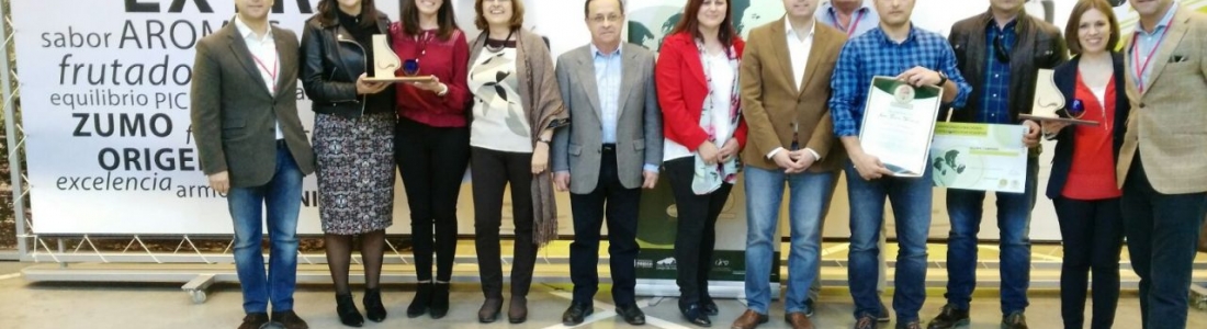 «Los Narizones» gana el II Campeonato Nacional de Catadores por Equipos «Los Narizones» gana el II Campeonato Nacional de Catadores por Equipos
