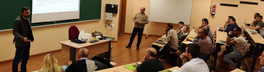 GEA Iberia y la Universidad de Jaén ponen en marcha la cuarta edición del Curso de formación en elaboración de aceite de oliva GEA Iberia y la Universidad de Jaén ponen en marcha la cuarta edición del Curso de formación en elaboración de aceite de oliva