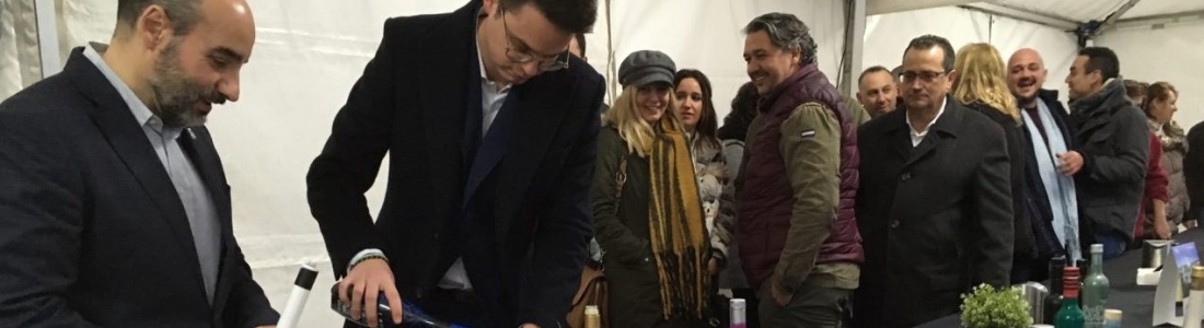 Más de 30 empresas jiennenses promocionan sus AOVEs tempranos en la VI Fiesta del Primer Aceite de Jaén en Gijón Más de 30 empresas jiennenses promocionan sus AOVEs tempranos en la VI Fiesta del Primer Aceite de Jaén en Gijón