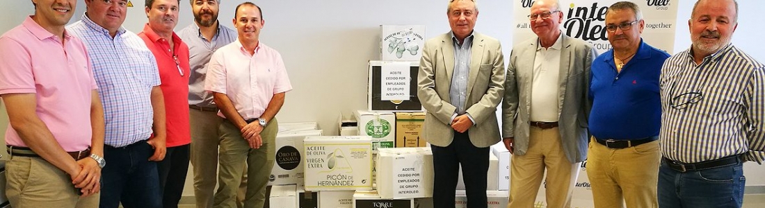 Interóleo entrega al Banco de Alimentos 703 litros de AOVE Interóleo entrega al Banco de Alimentos 703 litros de AOVE