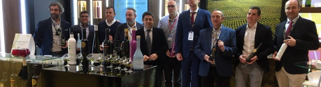 Los 8 AOVEs Jaén Selección y 15 empresas de Degusta Jaén se promocionan en Madrid Fusión de la mano de la Diputación Los 8 AOVEs Jaén Selección y 15 empresas de Degusta Jaén se promocionan en Madrid Fusión de la mano de la Diputación