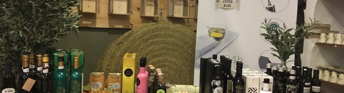 Los AOVEs de Sierra Mágina se promocionan en La Casa del Aceite de las ciudades Patrimonio de la Humanidad de Baeza y de Úbeda Los AOVEs de Sierra Mágina se promocionan en La Casa del Aceite de las ciudades Patrimonio de la Humanidad de Baeza y de Úbeda