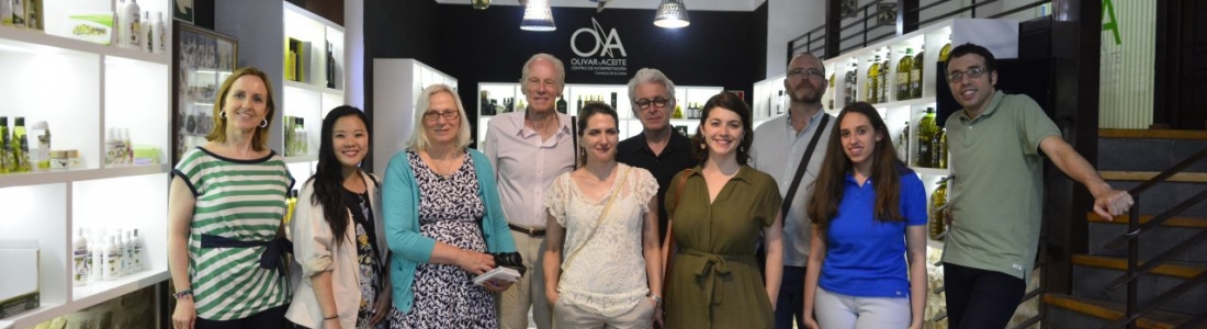 Periodistas de Canadá conocen las excelencias del mundo del olivar y del aceite de oliva Periodistas de Canadá conocen las excelencias del mundo del olivar y del aceite de oliva