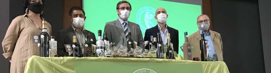 Presentados los primeros AOVEs con el sello de garantía ‘Olivares Vivos’ Presentados los primeros AOVEs con el sello de garantía ‘Olivares Vivos’