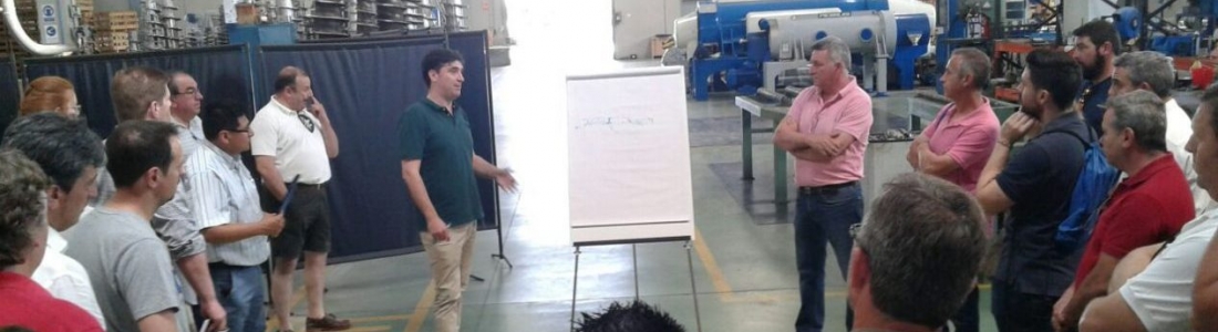 El director de Postventa de Pieralisi participa en un curso para maestros y operarios de almazara El director de Postventa de Pieralisi participa en un curso para maestros y operarios de almazara