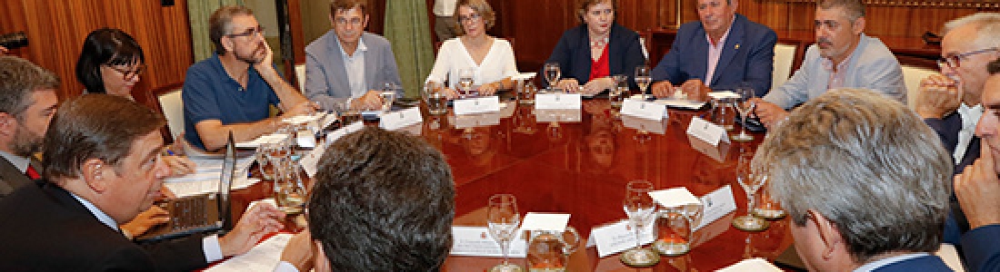 UPA pide a Planas un cambio profundo en la Ley de Cadena Alimentaria para acabar con la venta a pérdidas UPA pide a Planas un cambio profundo en la Ley de Cadena Alimentaria para acabar con la venta a pérdidas