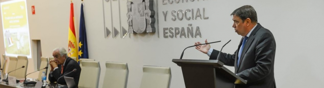 Luis Planas: “El relevo generacional, el reconocimiento de la mujer y la adaptación digital son elementos clave para el impulso de la actividad agraria” Luis Planas: “El relevo generacional, el reconocimiento de la mujer y la adaptación digital son elementos clave para el impulso de la actividad agraria”
