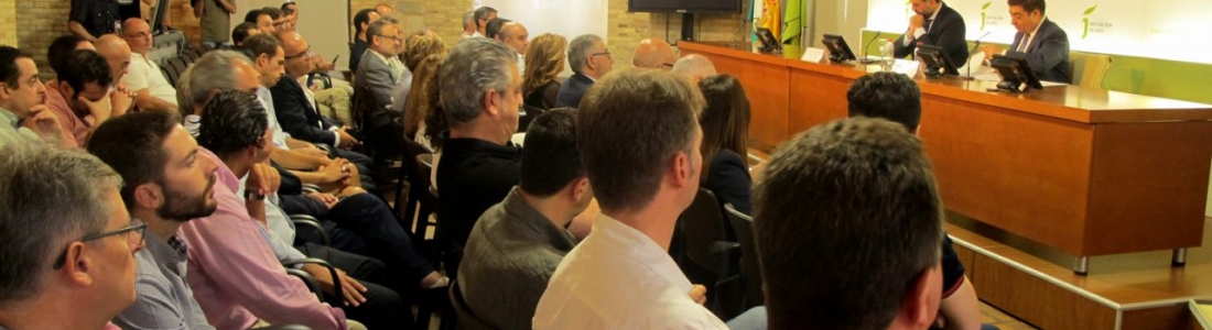 La Diputación y la Junta abordan con empresarios nuevas líneas de promoción del oleoturismo jiennense La Diputación y la Junta abordan con empresarios nuevas líneas de promoción del oleoturismo jiennense