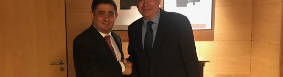 El presidente de la Diputación de Jaén aborda con el ministro de Agricultura las prioridades de la PAC post 2020 El presidente de la Diputación de Jaén aborda con el ministro de Agricultura las prioridades de la PAC post 2020