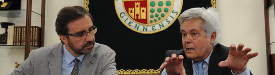 Un convenio entre la UJA y BMN CajaGranada pretende popularizar el conocimiento del aceite de oliva a través de catas Un convenio entre la UJA y BMN CajaGranada pretende popularizar el conocimiento del aceite de oliva a través de catas