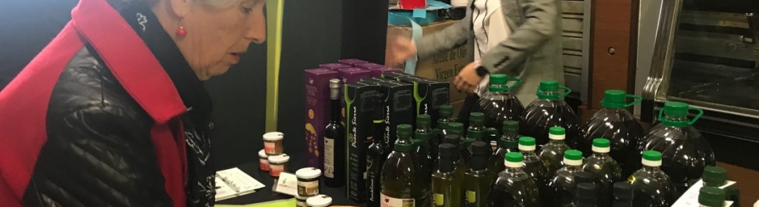 Jaén acoge la VI Feria del Aceite de Oliva y el IV Concurso Nacional de Cortaderos de Jamón Jaén acoge la VI Feria del Aceite de Oliva y el IV Concurso Nacional de Cortaderos de Jamón