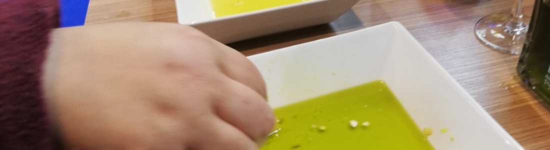 Aumenta el diferencial de precios del virgen extra respecto al resto de calidades de aceites de oliva en el mercado de origen Aumenta el diferencial de precios del virgen extra respecto al resto de calidades de aceites de oliva en el mercado de origen