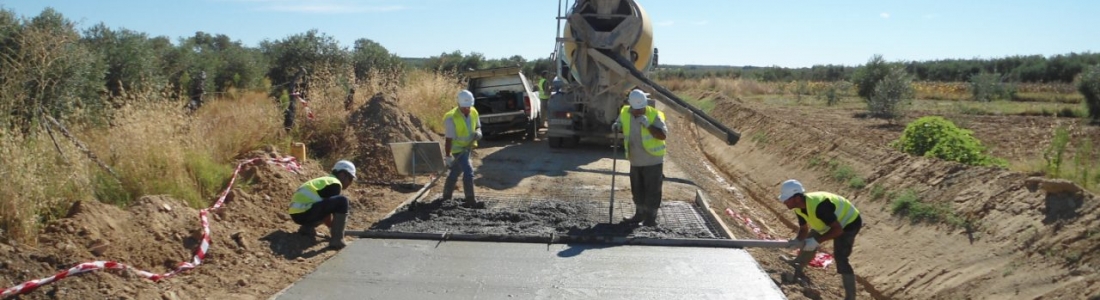 Un total 27 millones de euros para los caminos rurales de más de 200 municipios de toda la comunidad andaluza Un total 27 millones de euros para los caminos rurales de más de 200 municipios de toda la comunidad andaluza