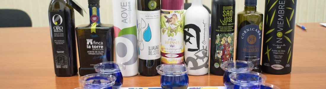 El Club de Cata «Olivar y Aceite» celebra una nueva sesión El Club de Cata «Olivar y Aceite» celebra una nueva sesión