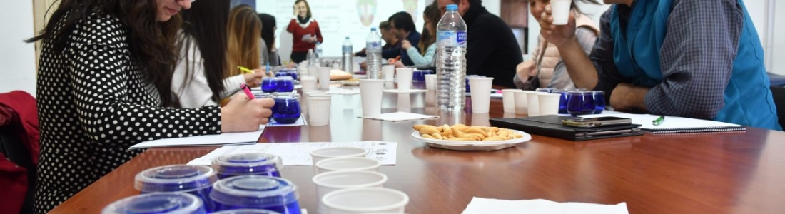 Nueva edición del curso de iniciación a la cata de aceite de oliva virgen extra en el Centro de Interpretación Nueva edición del curso de iniciación a la cata de aceite de oliva virgen extra en el Centro de Interpretación