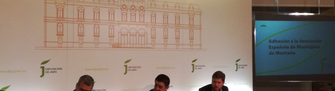 El presidente de la Asociación de Municipios de Montaña dice que el olivar en pendiente requiere de una atención «especial» El presidente de la Asociación de Municipios de Montaña dice que el olivar en pendiente requiere de una atención «especial»
