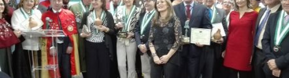 Fecoan entrega sus Premios Al Andalus de Gastronomía y Embajadores del AOVE Fecoan entrega sus Premios Al Andalus de Gastronomía y Embajadores del AOVE