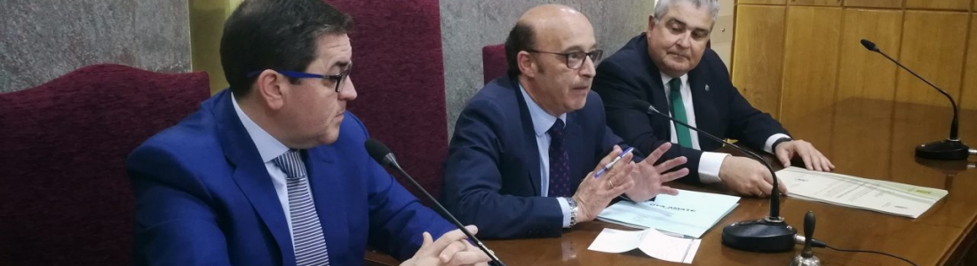 Más de una treintena de alumnos se diploman en el II Curso de Experto en Derecho Agrario del Colegio de Abogados de Jaén Más de una treintena de alumnos se diploman en el II Curso de Experto en Derecho Agrario del Colegio de Abogados de Jaén