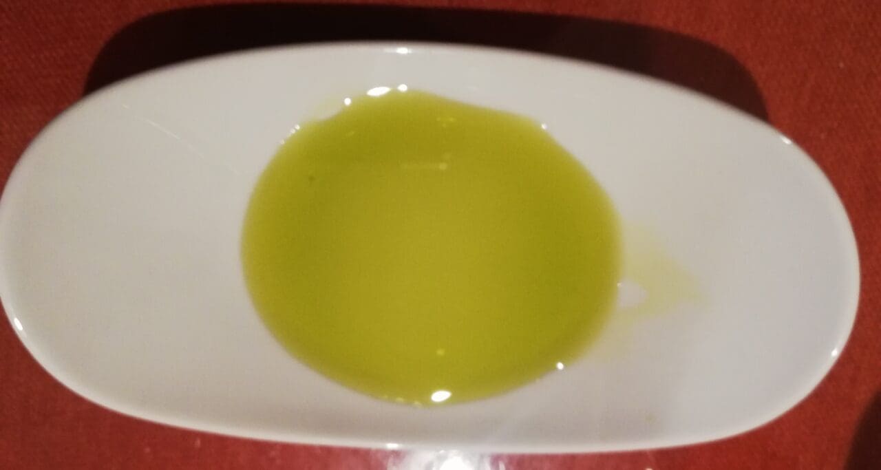 El PSOE presenta una moción en el senado para que el sistema Nutriscore contemple los efectos saludables del aceite de oliva El PSOE presenta una moción en el senado para que el sistema Nutriscore contemple los efectos saludables del aceite de oliva