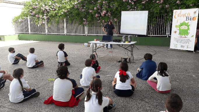 Doce centros educativos de la provincia de Jaén participan en la II edición del programa escolar «EducaBio» Doce centros educativos de la provincia de Jaén participan en la II edición del programa escolar «EducaBio»