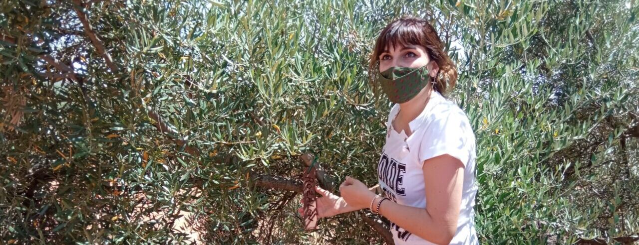 Rozalén visita el Ecoparque por la Solidaridad de los Pueblos en Carboneros Rozalén visita el Ecoparque por la Solidaridad de los Pueblos en Carboneros
