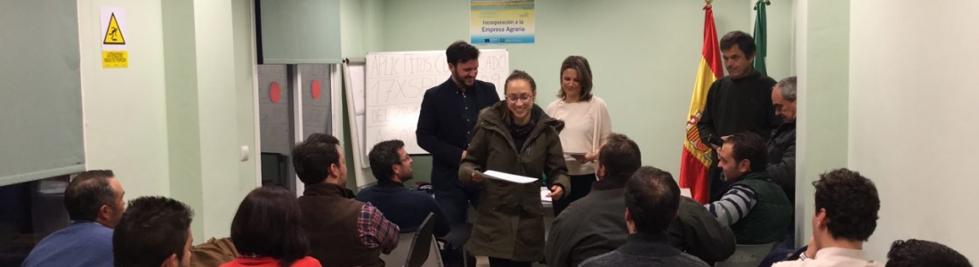 Jóvenes de las OCAs de Linares y Andújar reciben 1,5 millones para su incorporación al campo Jóvenes de las OCAs de Linares y Andújar reciben 1,5 millones para su incorporación al campo