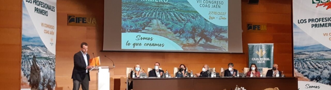 Juan Luis Ávila, reelegido por unanimidad secretario de la COAG en Jaén para un tercer mandato en el VII Congreso Provincial Juan Luis Ávila, reelegido por unanimidad secretario de la COAG en Jaén para un tercer mandato en el VII Congreso Provincial