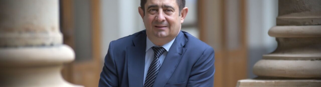 Francisco Reyes: “Jaén es la mayor productora de aceite de oliva del mundo y la de mayor calidad y, por ello, debe jugar un papel protagonista” (Las entrevistas de Expoliva. IX) Francisco Reyes: “Jaén es la mayor productora de aceite de oliva del mundo y la de mayor calidad y, por ello, debe jugar un papel protagonista” (Las entrevistas de Expoliva. IX)