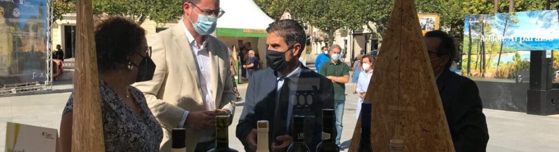 El AOVE junto con la oferta turística y la artesanía jiennenses se promocionan este fin de semana en Alcalá de Henares El AOVE junto con la oferta turística y la artesanía jiennenses se promocionan este fin de semana en Alcalá de Henares