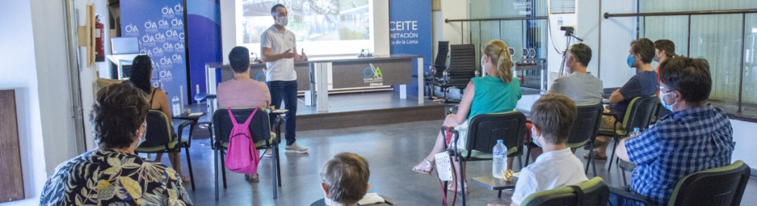 La pandemia motiva que el Centro de Interpretación Olivar y Aceite se haya reinventado y programa nuevas actividades formativas La pandemia motiva que el Centro de Interpretación Olivar y Aceite se haya reinventado y programa nuevas actividades formativas