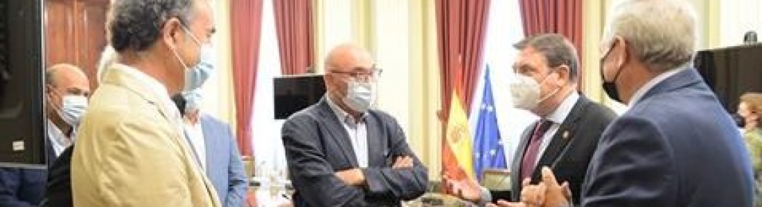 Planas analiza con Cooperativas Agro-alimentarias el estado de preparación del Plan Estratégico de la PAC Planas analiza con Cooperativas Agro-alimentarias el estado de preparación del Plan Estratégico de la PAC