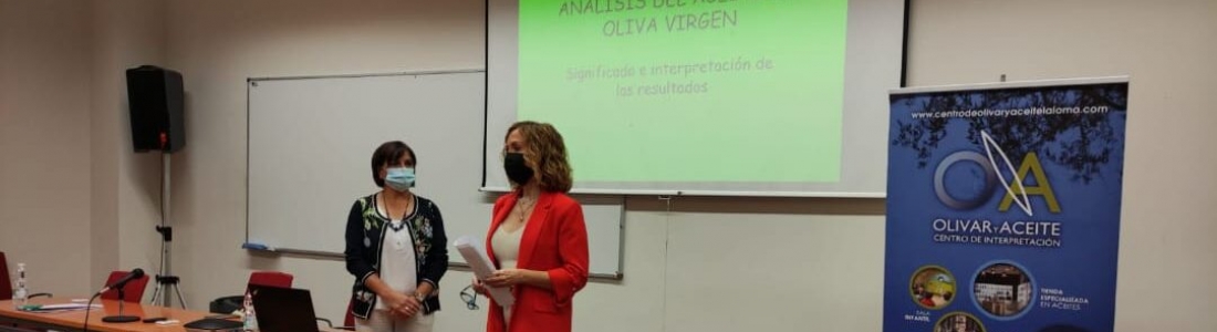 La sede Antonio Machado de Baeza realiza una nueva edición de la Jornada de Cata de AOVE para maestros y operarios de almazaras La sede Antonio Machado de Baeza realiza una nueva edición de la Jornada de Cata de AOVE para maestros y operarios de almazaras