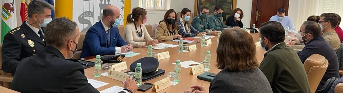 La Subdelegación coordina el dispositivo de seguridad para la próxima campaña de recolección de la aceituna en Jaén La Subdelegación coordina el dispositivo de seguridad para la próxima campaña de recolección de la aceituna en Jaén