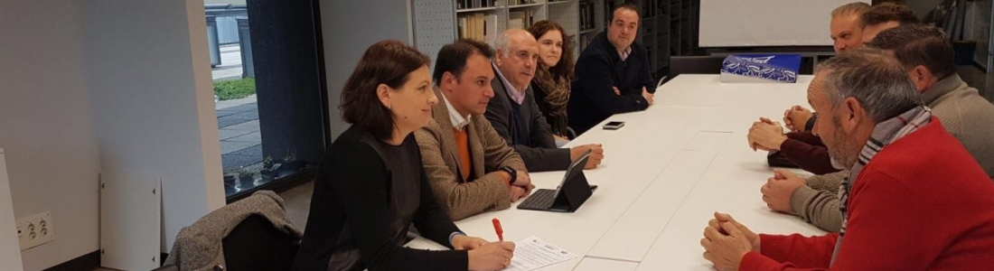 La Junta informa a los Grupos de Desarrollo Rural de Jaén de la convocatoria de ayudas de casi 13 millones de euros La Junta informa a los Grupos de Desarrollo Rural de Jaén de la convocatoria de ayudas de casi 13 millones de euros